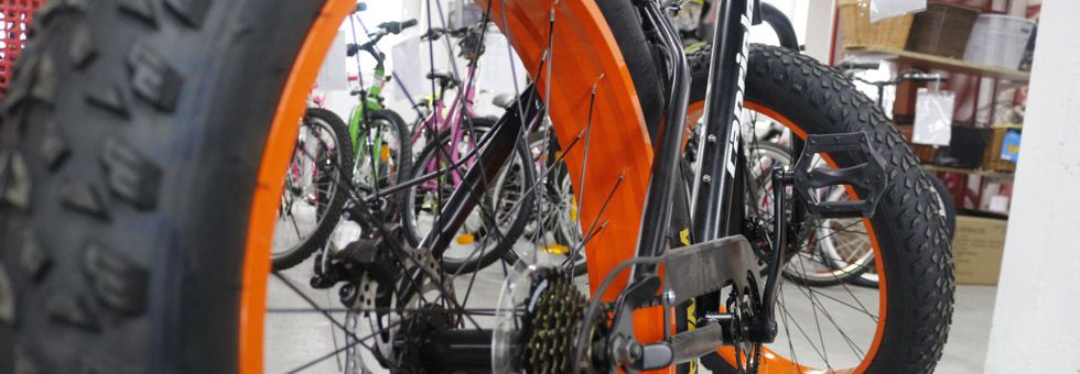 A bazi nagy kerékpárbolt