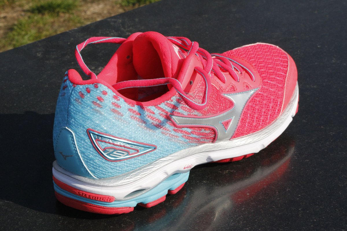 Mizuno Wave Rider 19