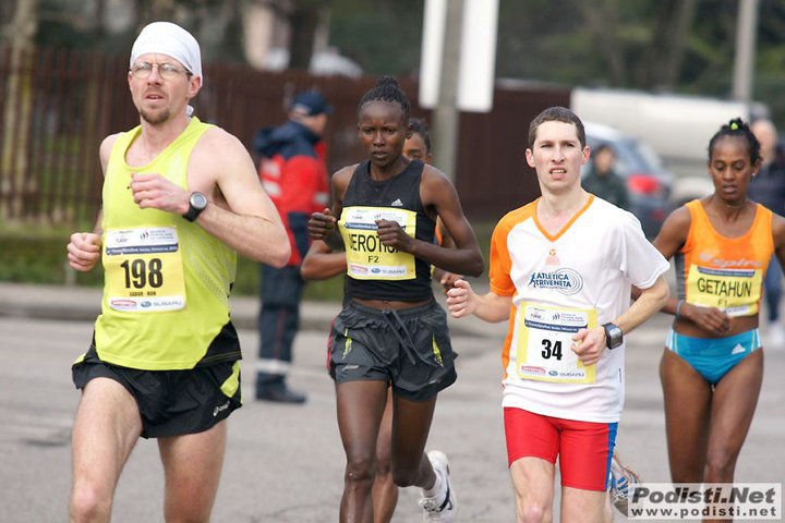 Interjú Vas Gáborral, a World Marathon Majors teljesítőjével