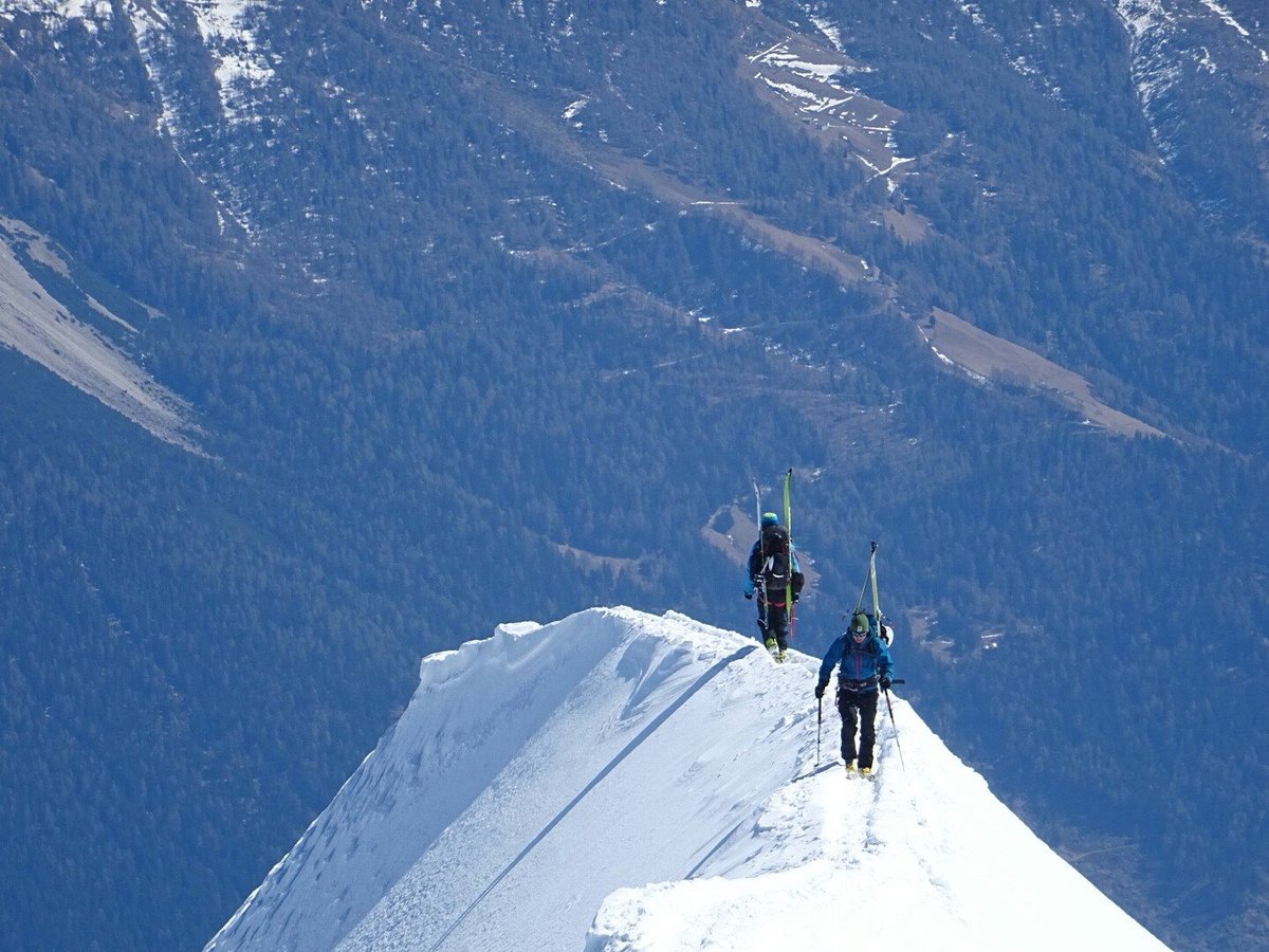 Jorgosz és Valentino a Piz Palü csúcsgerincén