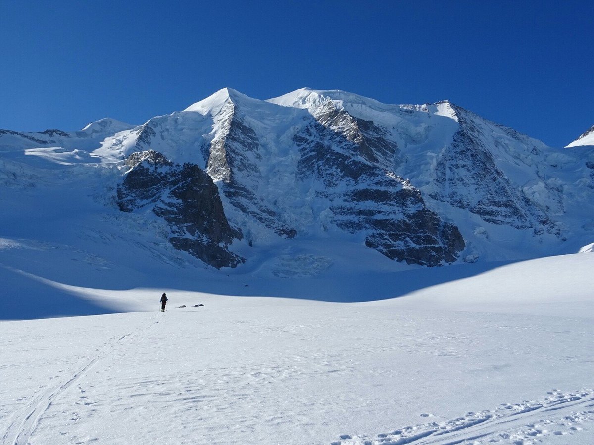 Az Alpok egyik legszebb csúcsa, a Piz Palü, 3905 m Forrás: Salamon Márk Facebook