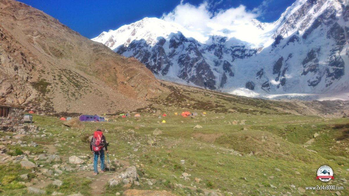 Érkezés a Nanga Parbat alaptáborába