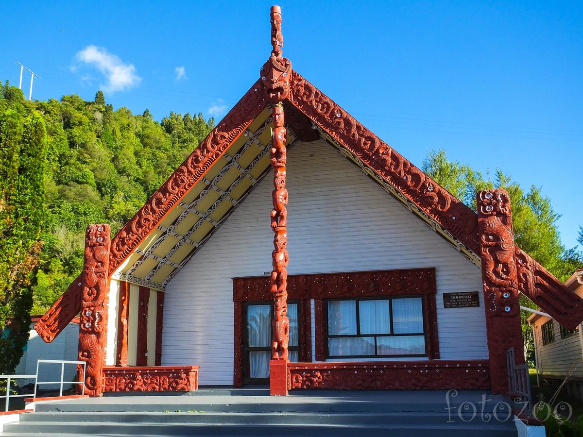 Maori közösségi ház a lakatlannak tűnő Gisborne településén Forrás: Horváth Zoltán - Fotozoo