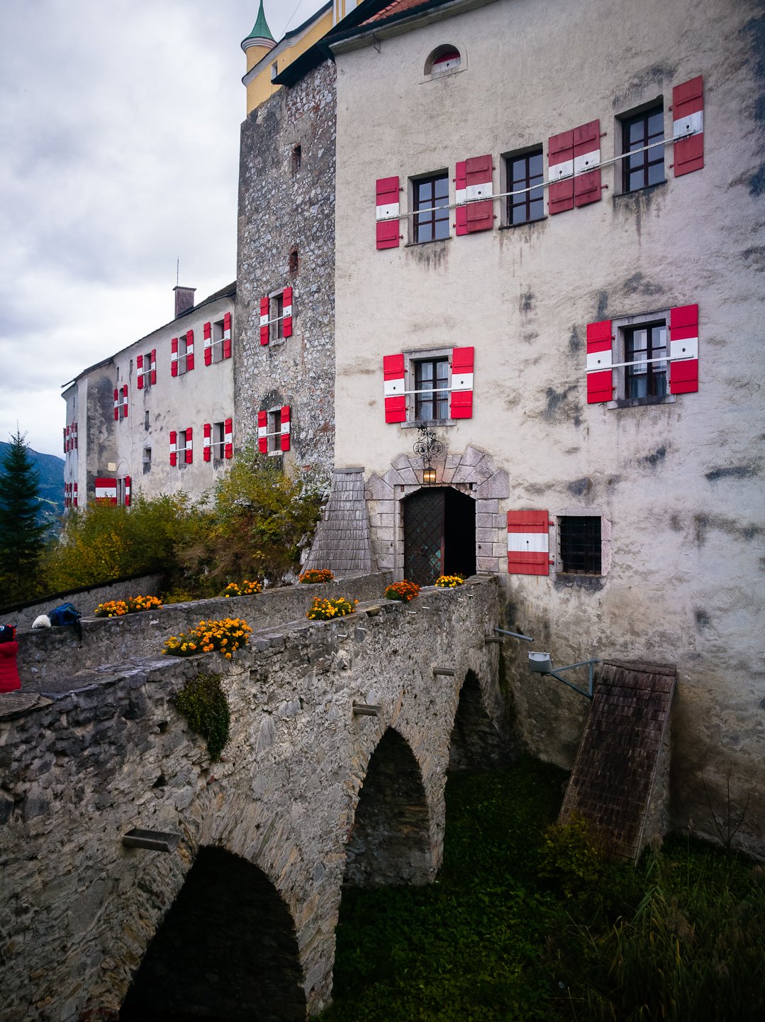 A strechaui vár bejárata Forrás: Mozgásvilág/Pintér László