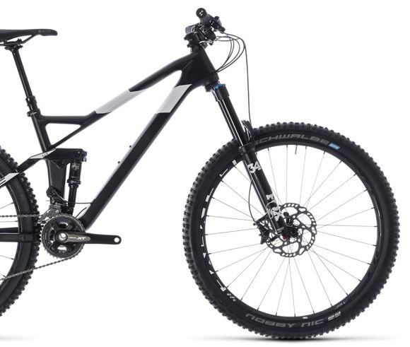 Cube Stereo 140 HPC SL 27.5 carbon´n´white 2018 Forrás: Paul-Lange.hu