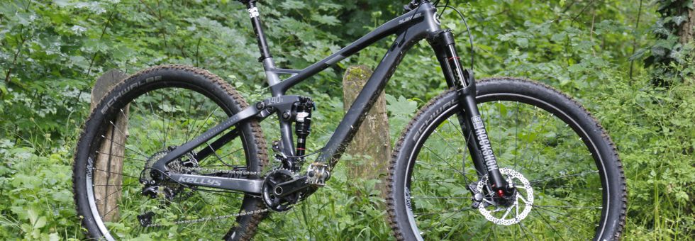 Kellys Slanger 30 teszt