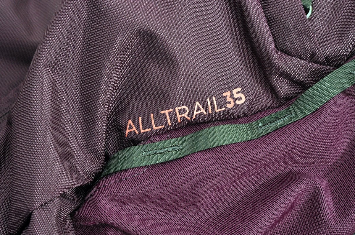 Thule Alltrail 35