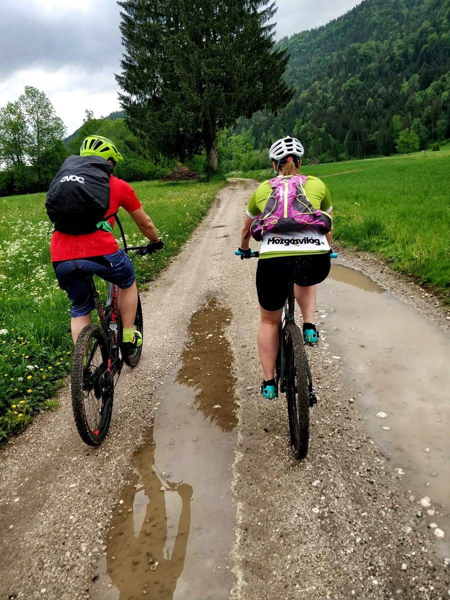 A Bledtől délre eső fennsík kellemes kerékpáros ösvényeket tartogat