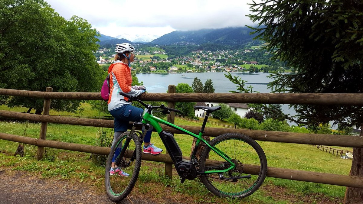 E-bike-kal a Millstatti-tó körül Forrás: Mozgásvilág.hu