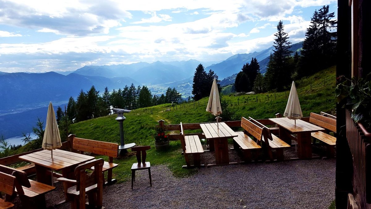 A Lammersdorfer Hütte terasza Forrás: Mozgásvilág.hu