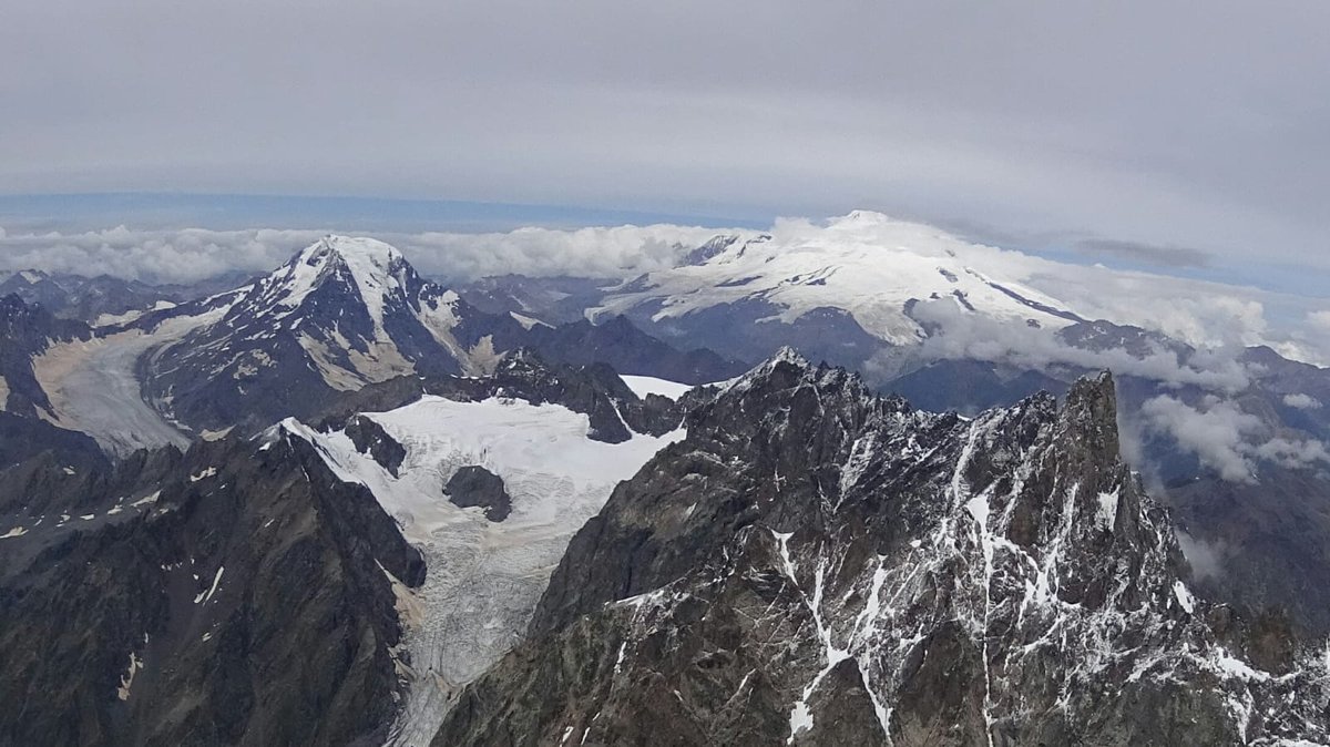 Kilátás az Elbruszra
