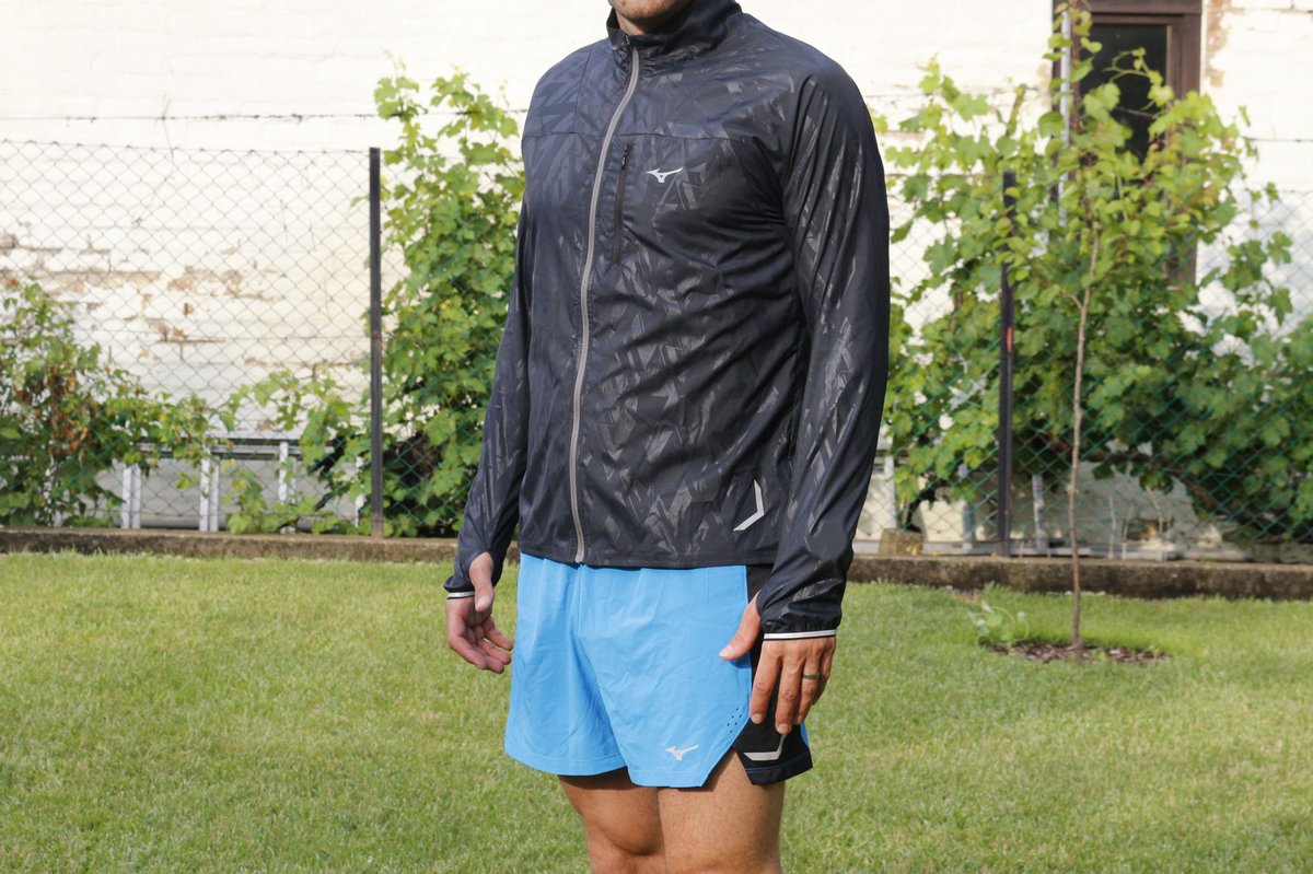 Mizuno Aero Jacket Forrás: Mozgásvilág