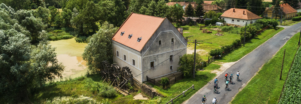 Kerékpárral nagy Kanizsa