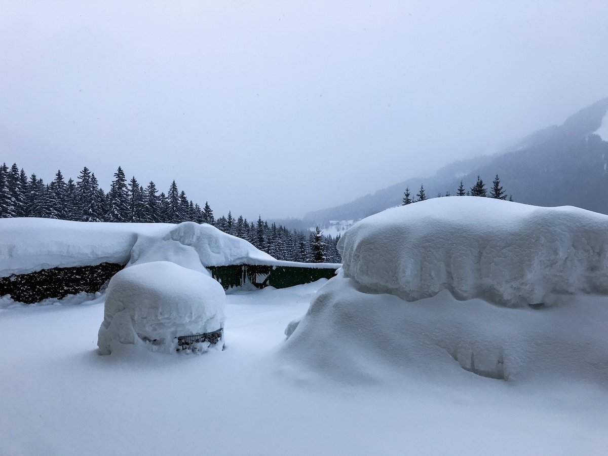 Hotel Sonnhof Hohentauern a hó fogságában Forrás: Hotel Sonnhof Hohentauern