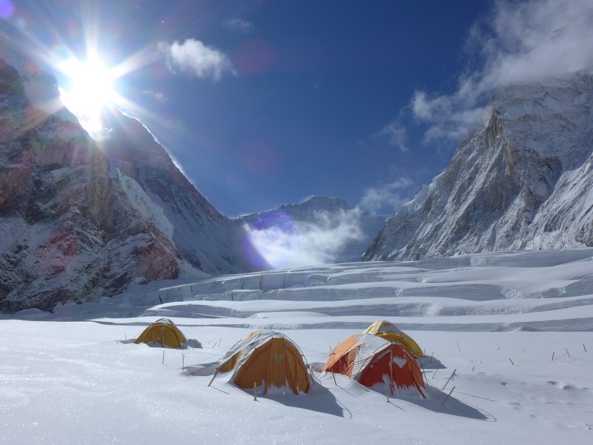 Hallgatás-völgye (Mount Everest) Forrás: Suhajda Szilárd
