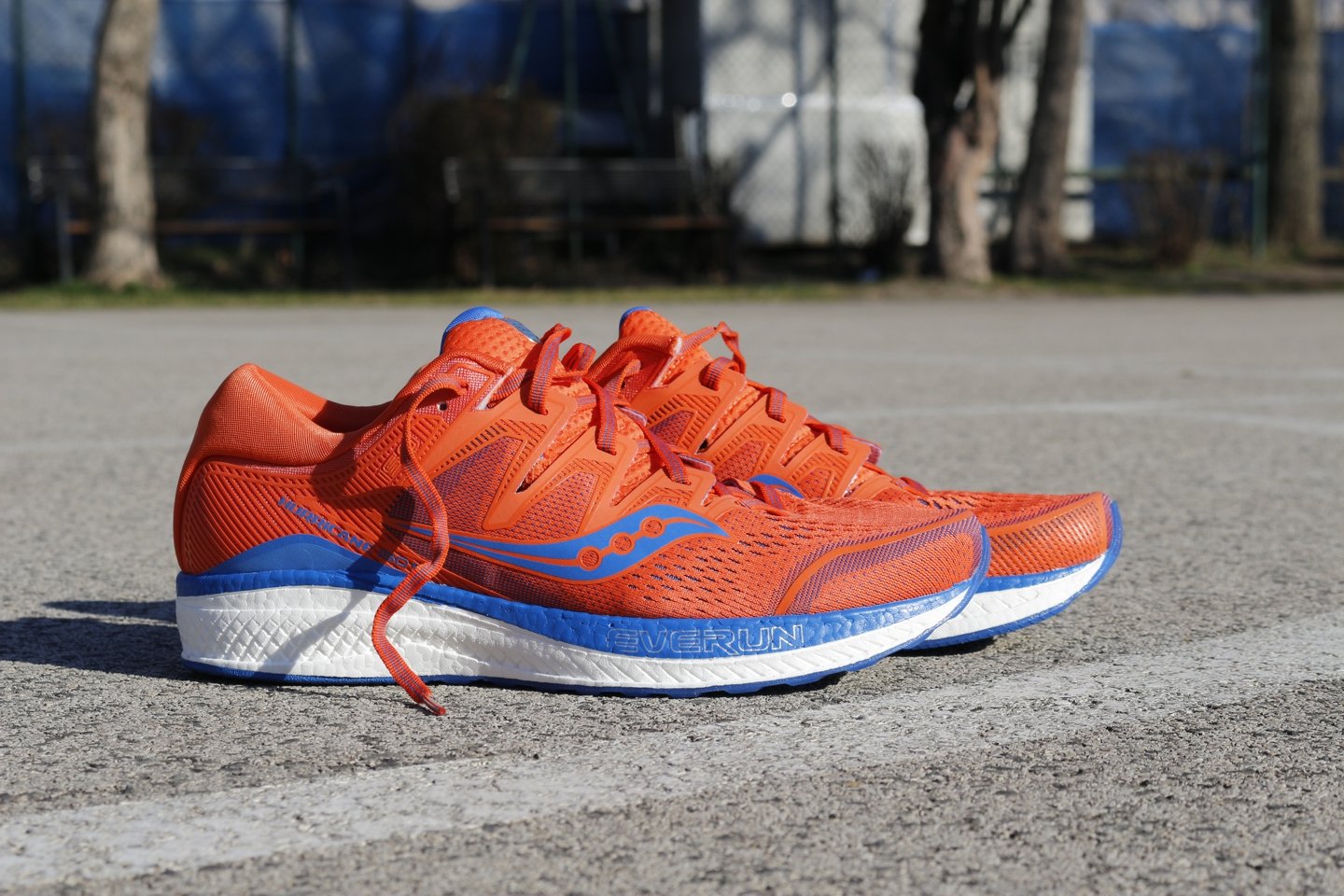 Saucony Hurricane ISO 10 férfi Forrás: Mozgásvilág.hu