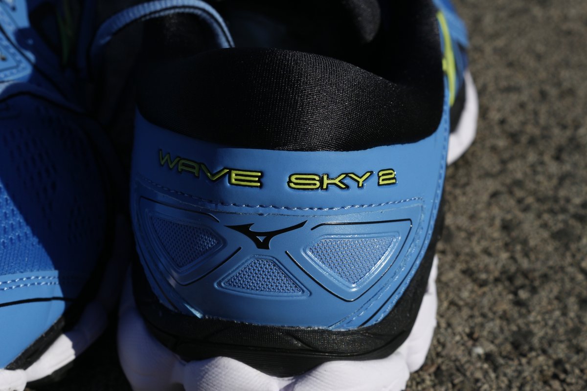 Mizuno Wave Sky 2 férfi