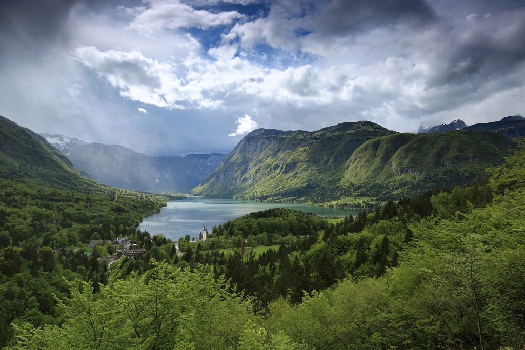 A Bohinji-völgy Forrás: Mitja Sodja