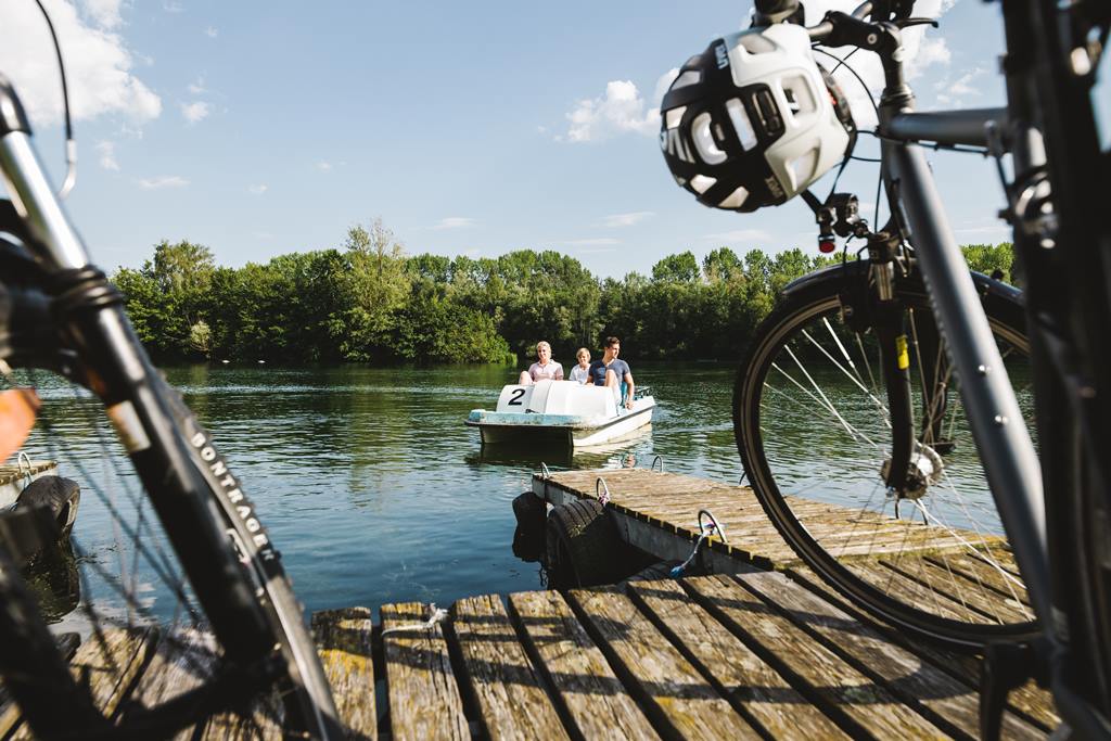 Duna menti kerékpárút, vízibiciklizés Weiteneggnél Forrás: © Niederösterreich Werbung Stefan Fuertbauer