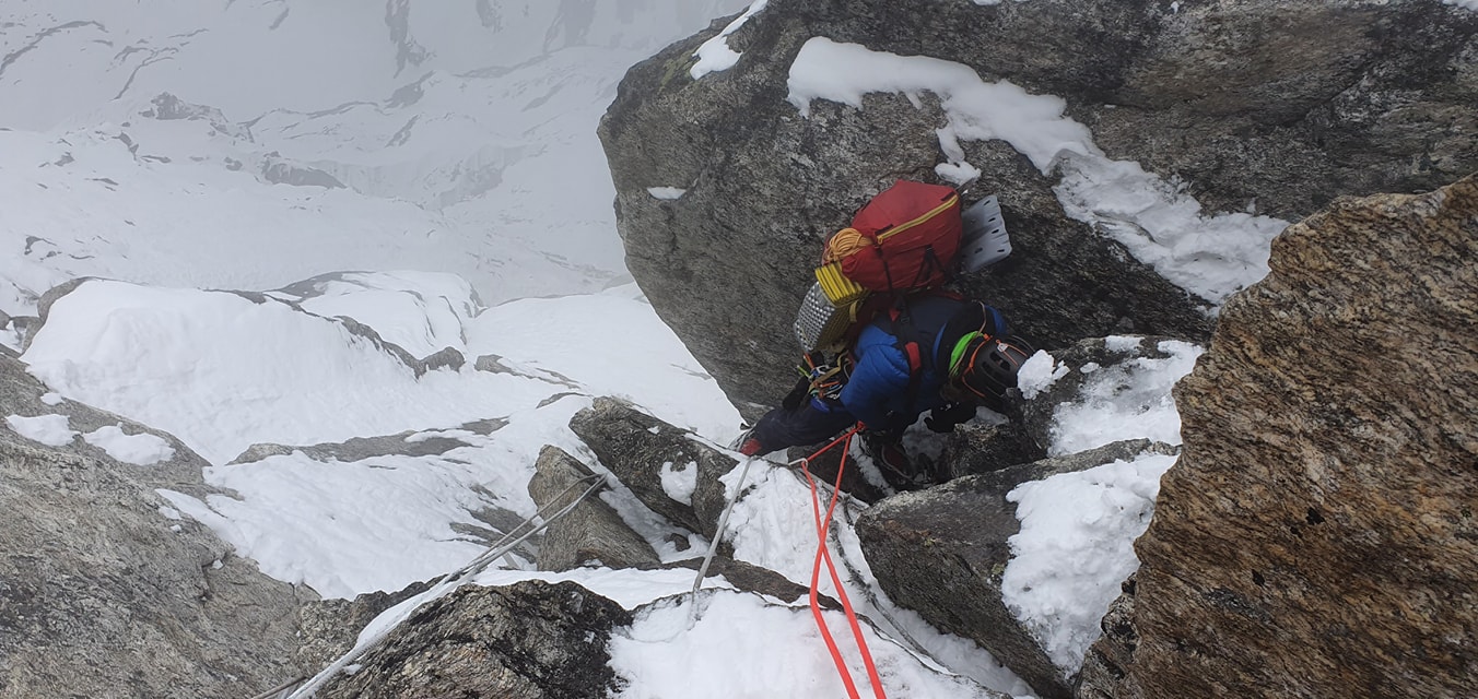 Langtang Lirung 2019 Forrás: Adam Bielecki Facebook