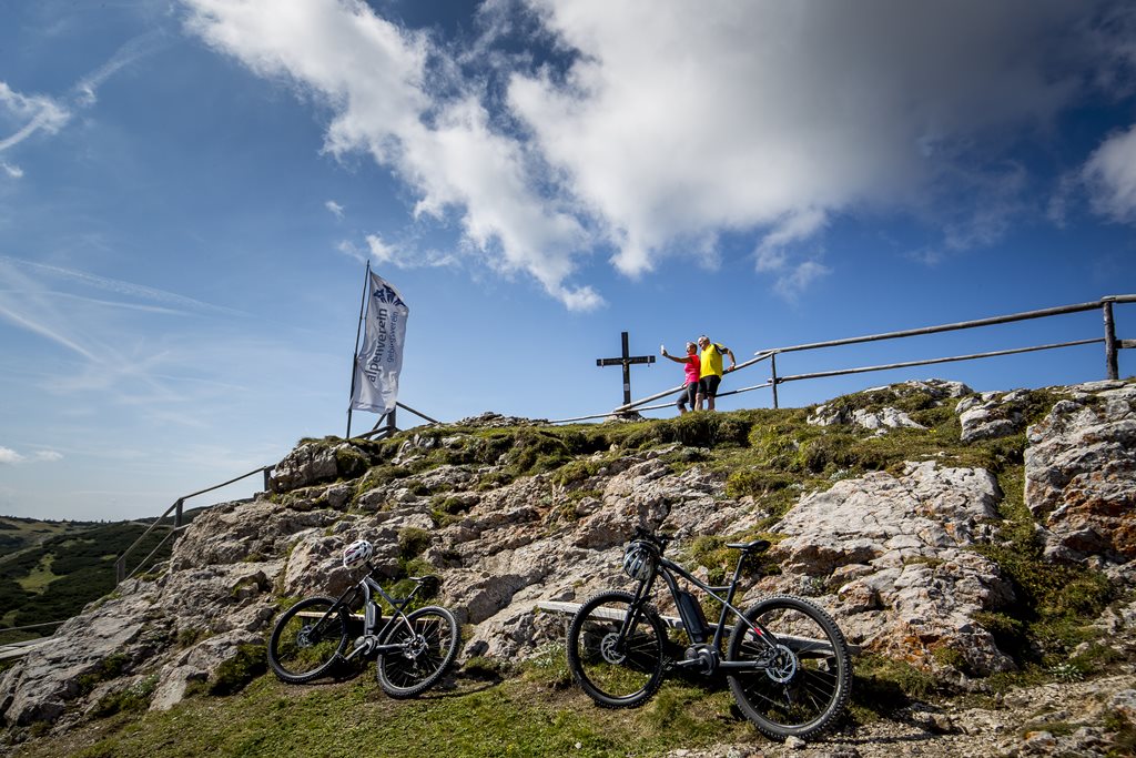 E-bike túra a Schneealmon