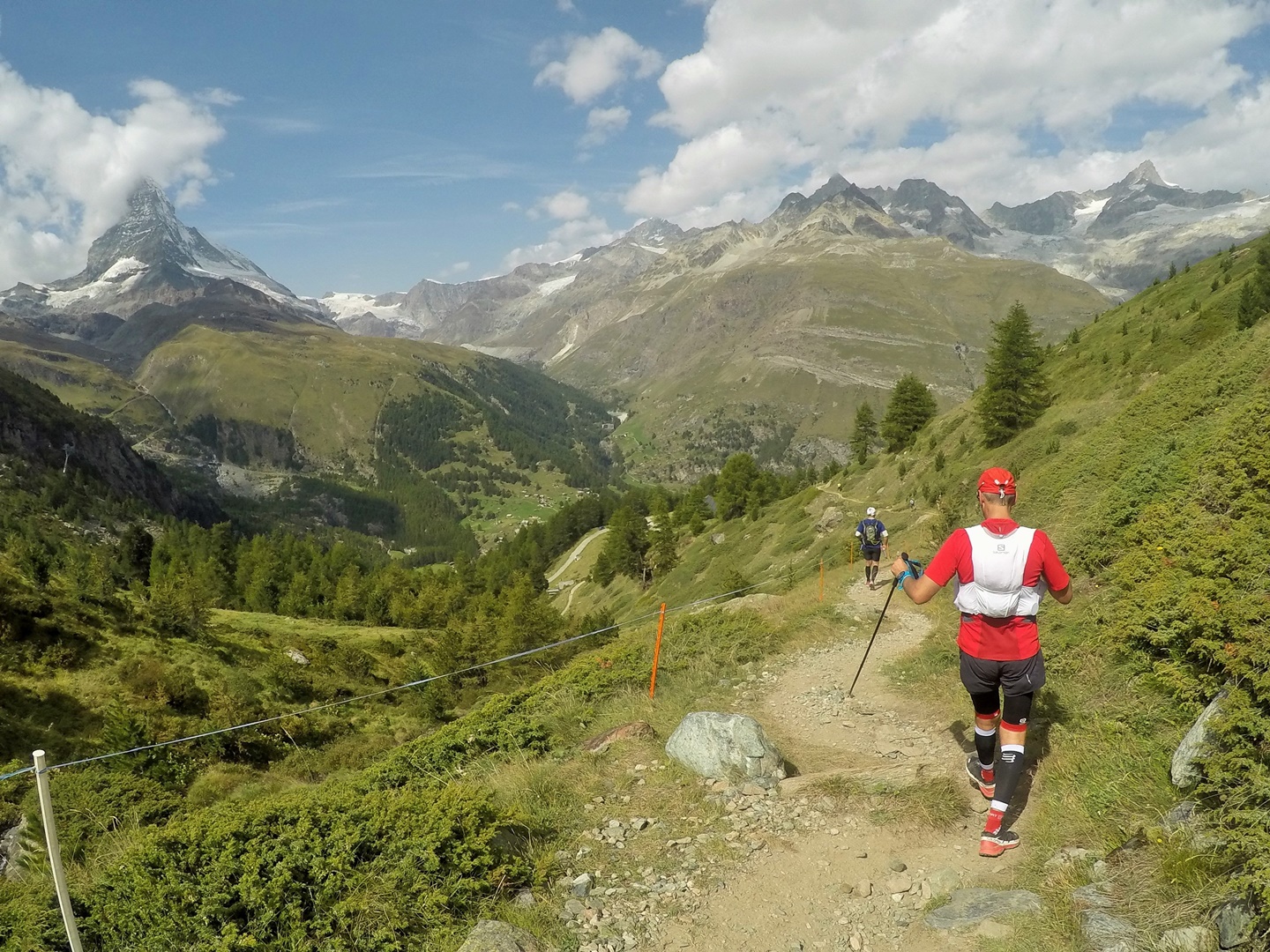 Monte Rosa Skymarathon, háttérben a Matterhorn Forrás: Kiss Miklós