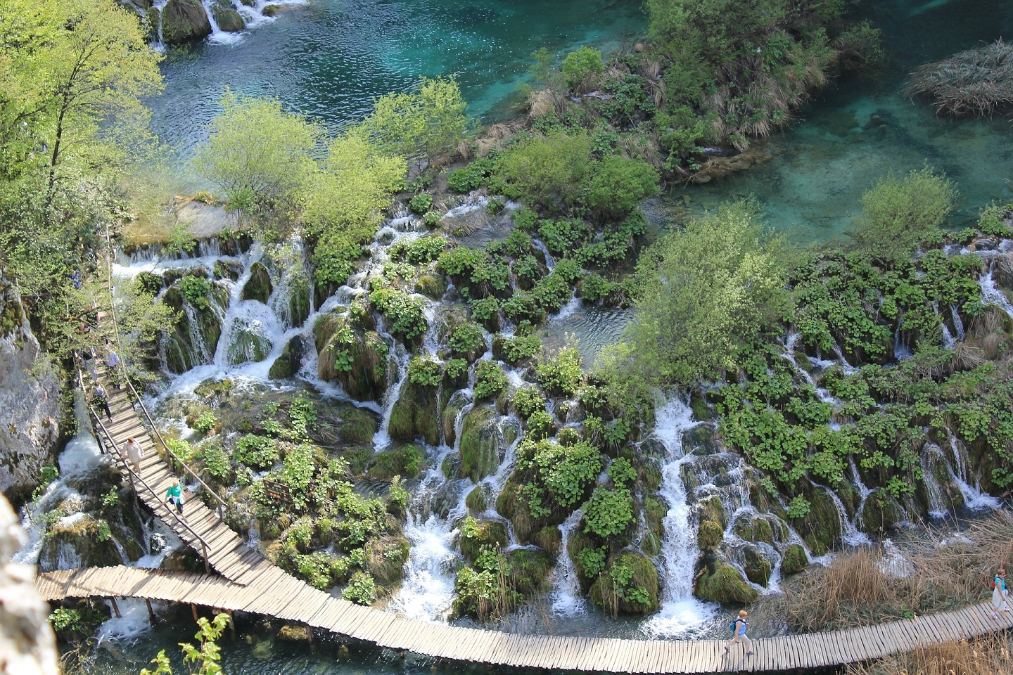 Plitvicei-tavak Nemzeti Park Forrás: turizmus.com