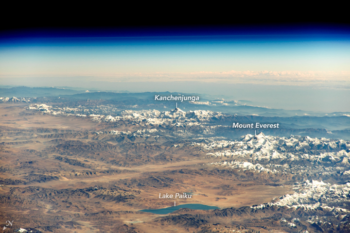 A Himalája nyugati része az űrből, rajta a Kancsendzönga és az Everest Forrás: NASA/ISS