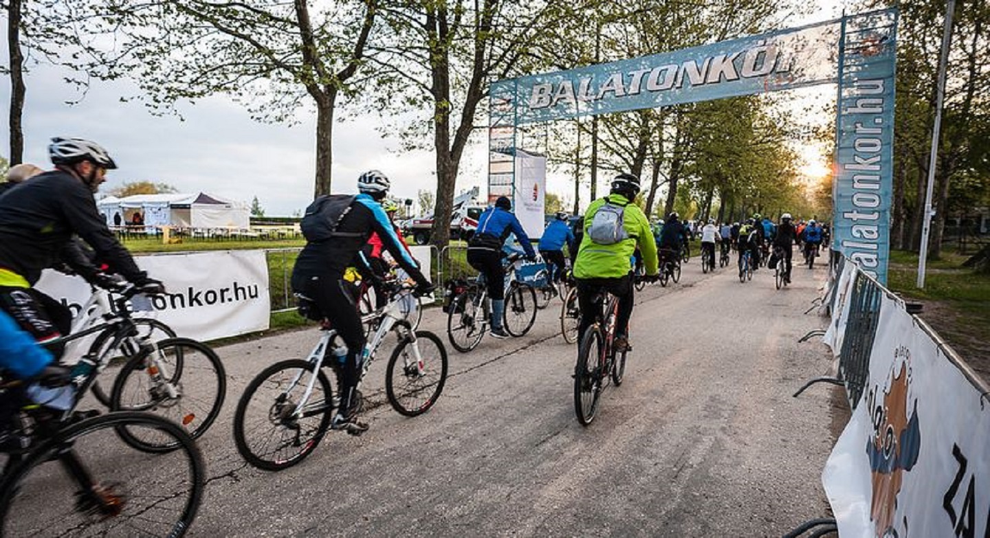 XXI. Balatonkör