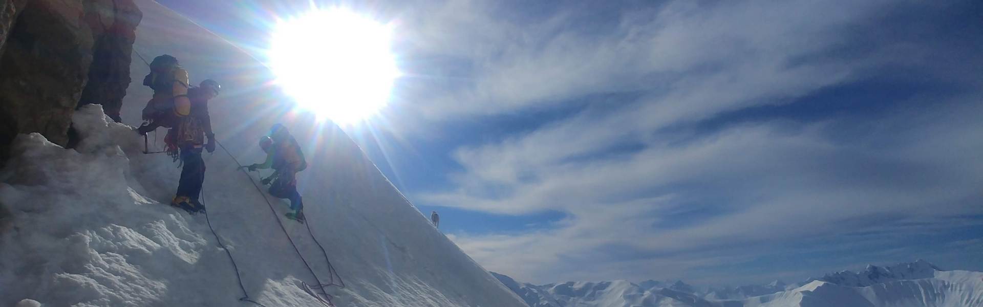 Shkhara déli fal: még két nap jó idő kellett volna Hír