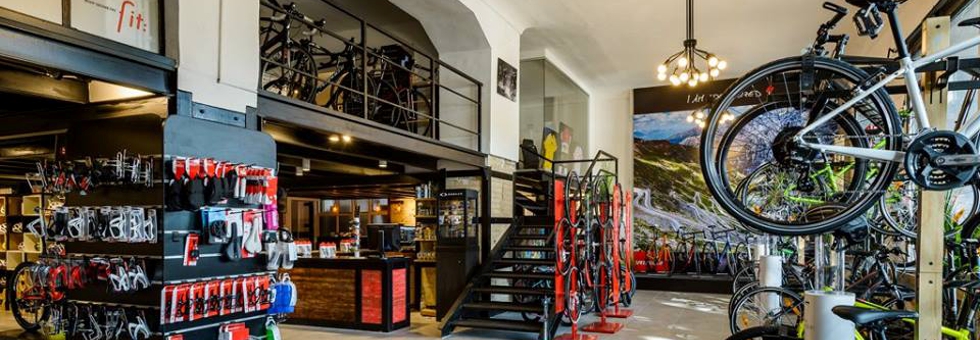 A tökéletes kerékpárbolt szerintetek... Hír