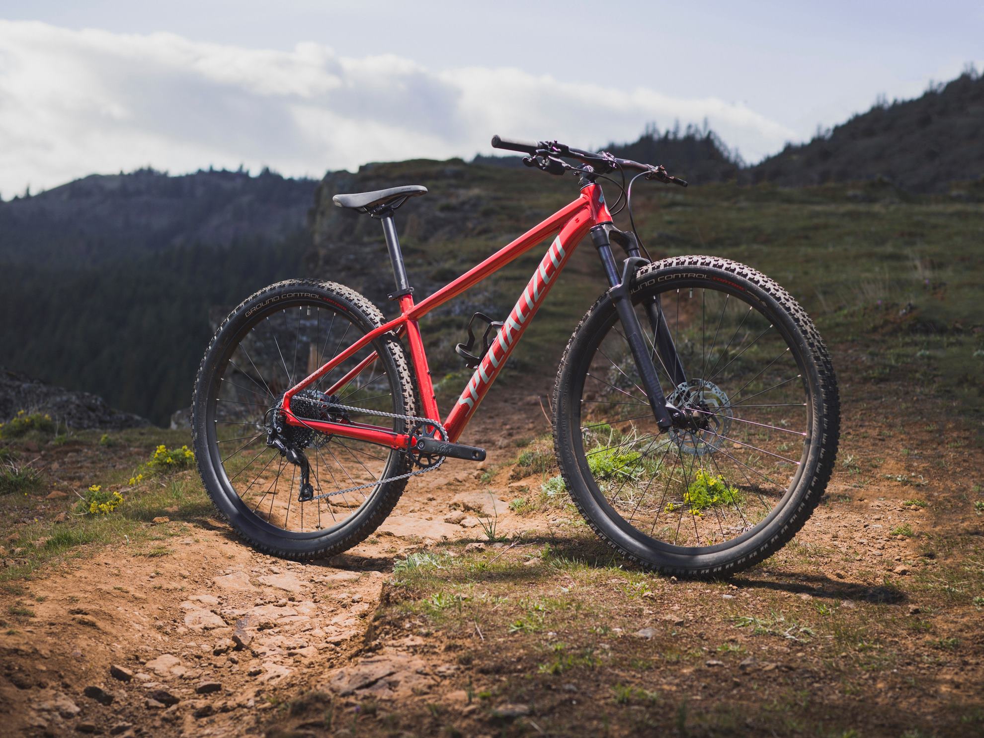 A megújult klasszikus  Specialized Rockhopper 2021-1