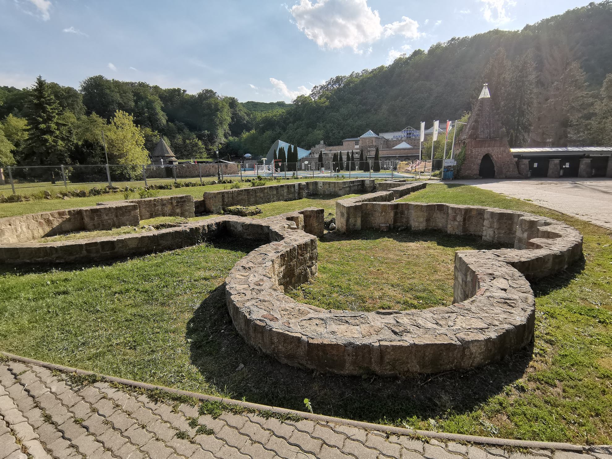 Túra Miskolc-Tapolcáról a Leányvárhoz-1