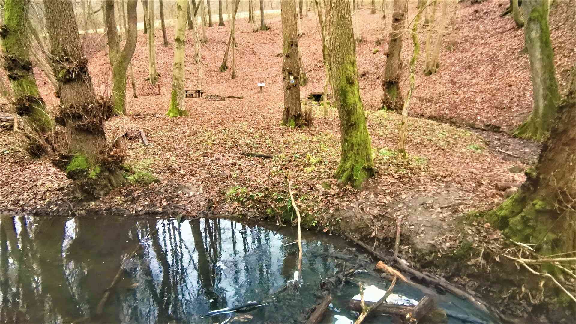 Pénzásás, Betyárok, na meg Drégely vára-2
