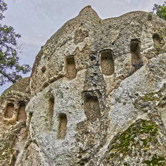 Szomolya és Noszvaj kaptárkövei