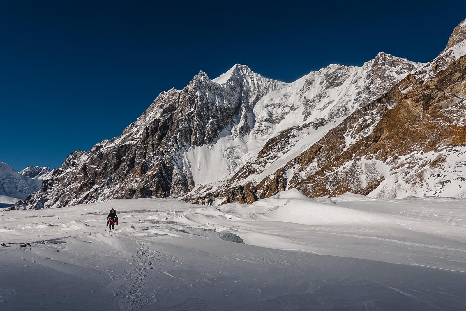 Trekking a Baltoro-gleccseren a K2 alaptábora felé