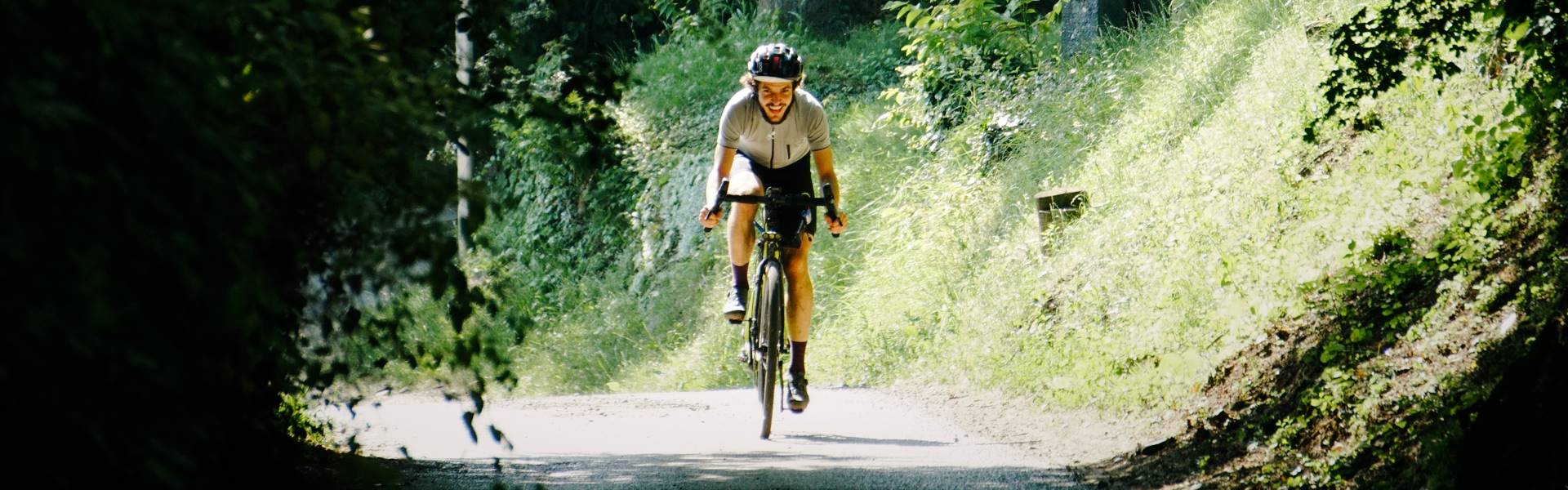 Balatonkerülés gravel módra, 16 és fél óra alatt