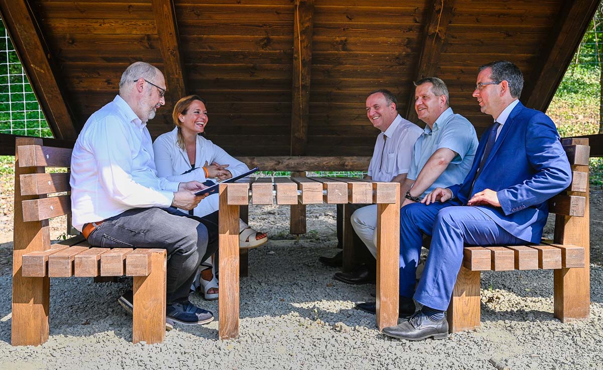 Ezer kilométernyi turistaút-hálózat infrastruktúrája újul meg a Pilisi Parkerdőben-3