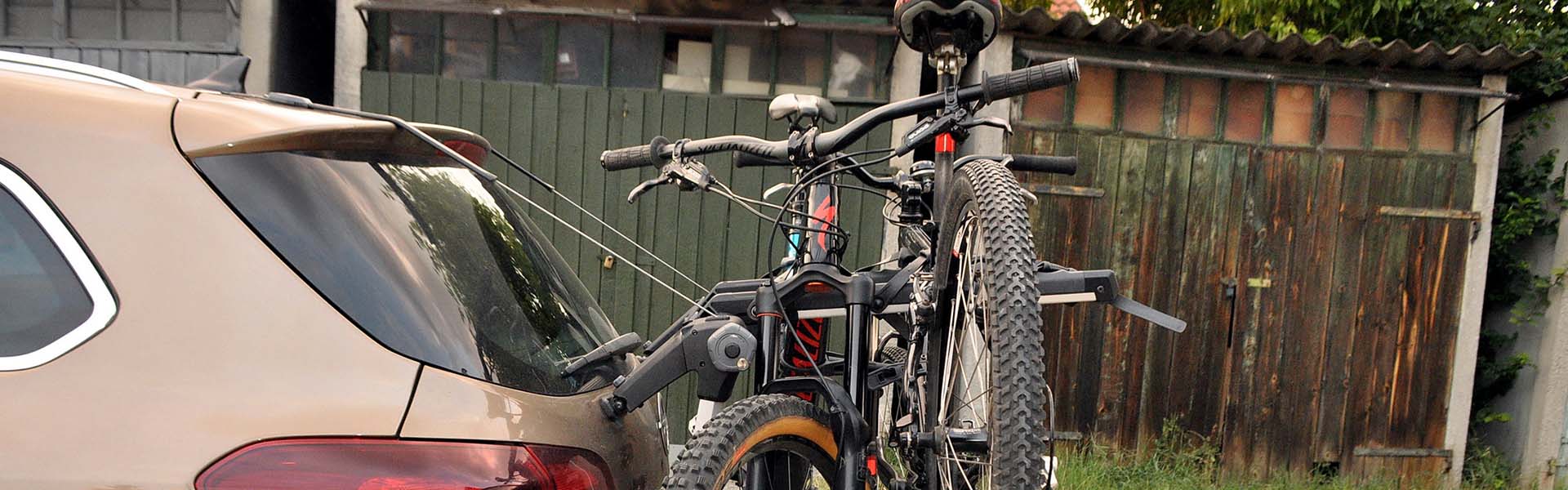 Thule Outway Hanging - kerékpárszállítás a kocsi hátulján Hír