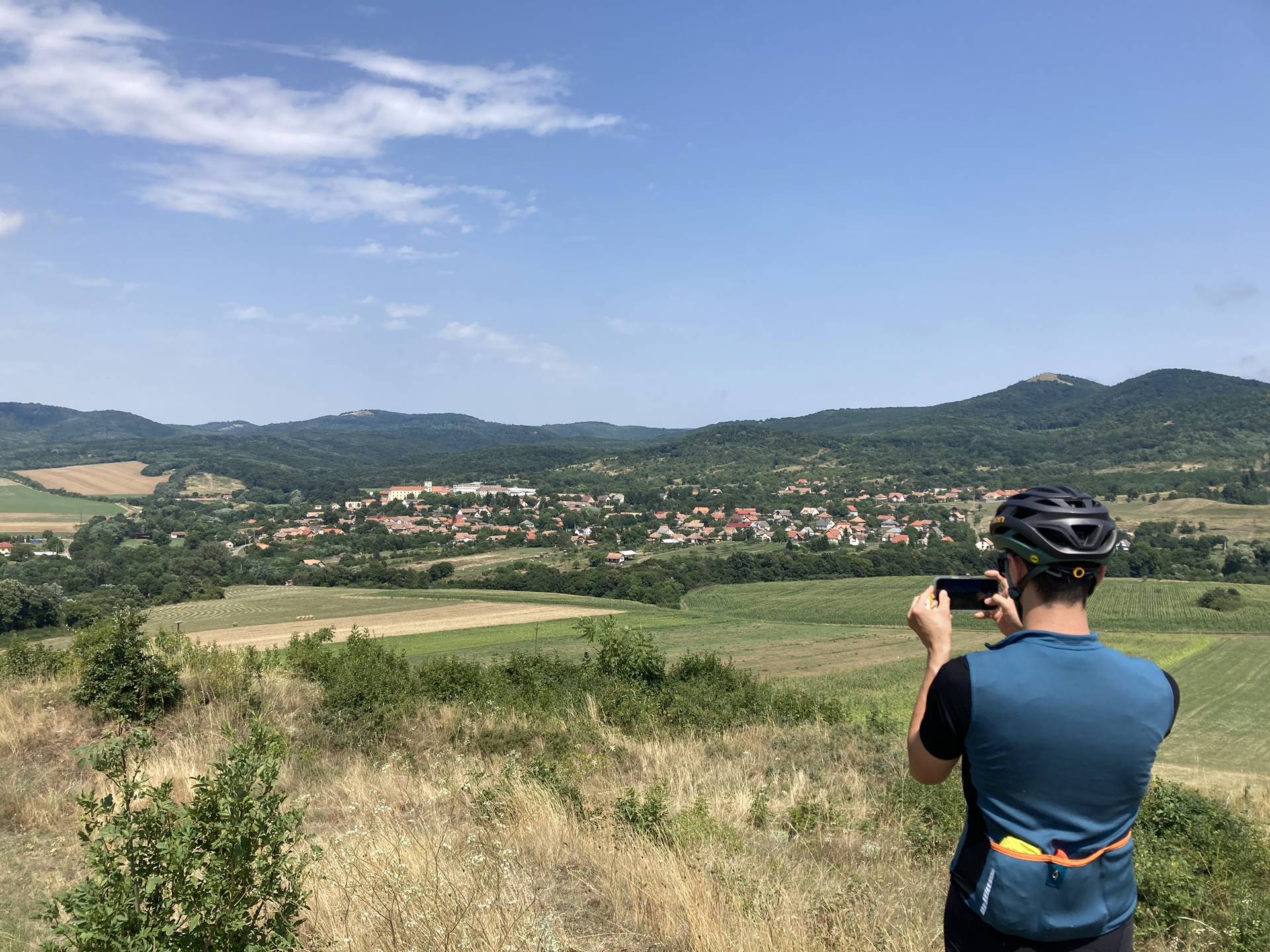 A focisták nyápicok, a bringások kemények-2