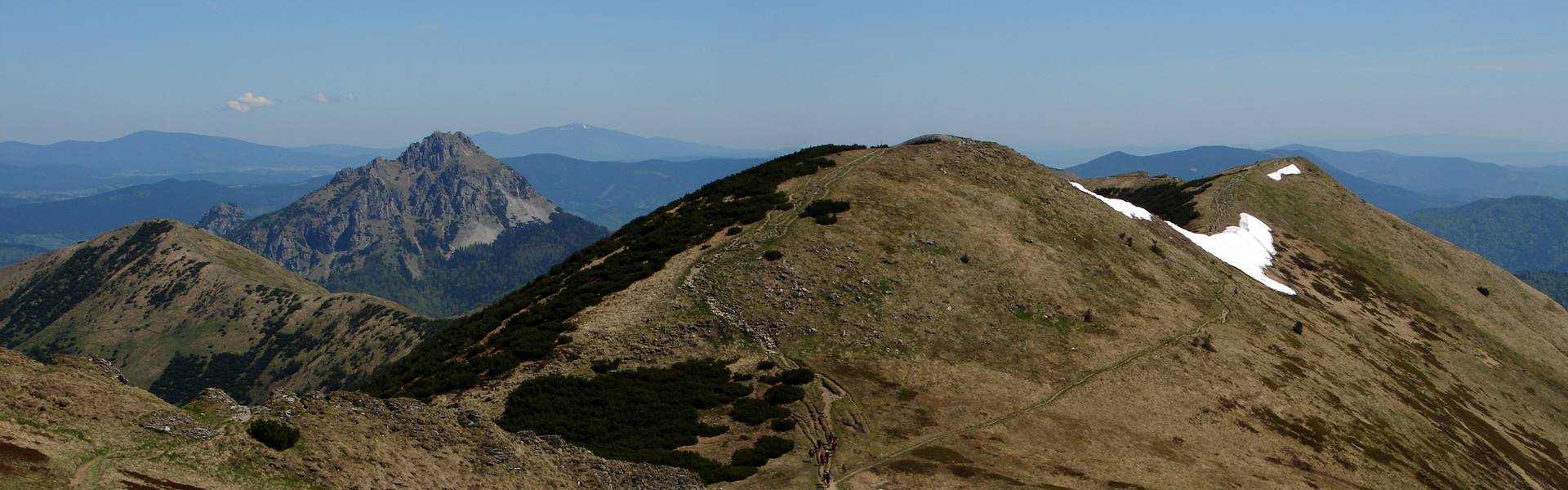 Gerinctúra a Nagy-Krivánról a Stoh csúcsán át Štefanováig.
