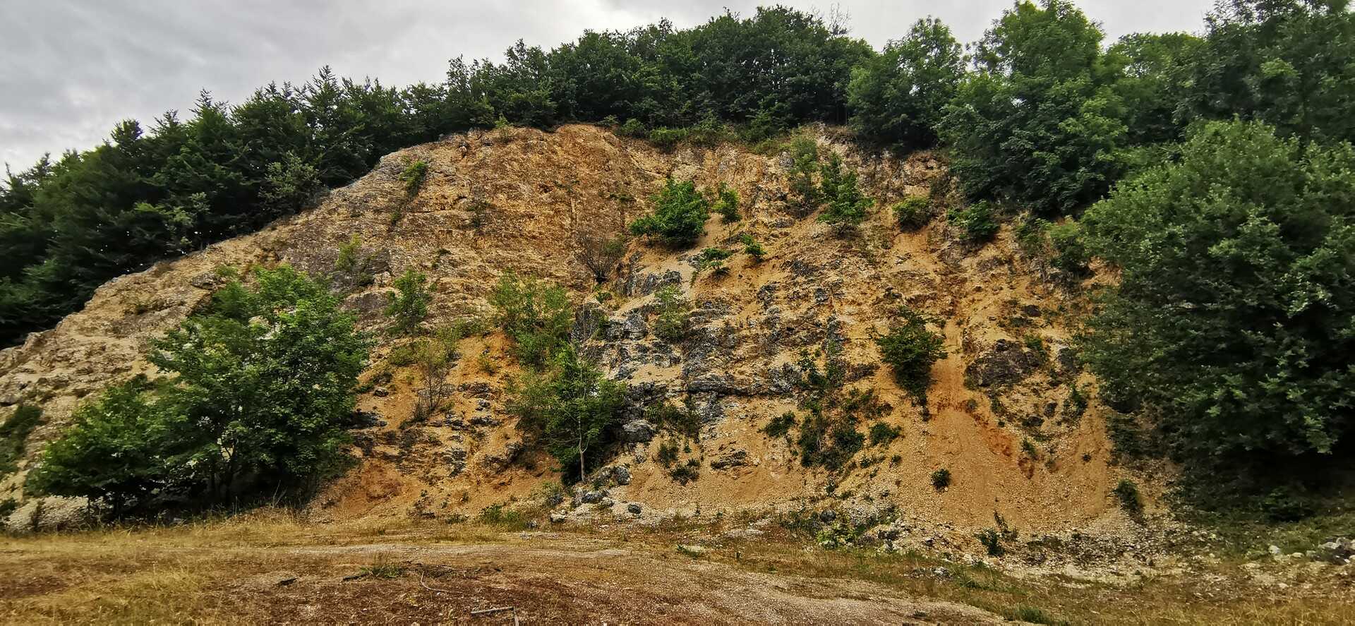 Körtúra a Witt Lajos emlékhelyhez és a Tevel-várhoz-6