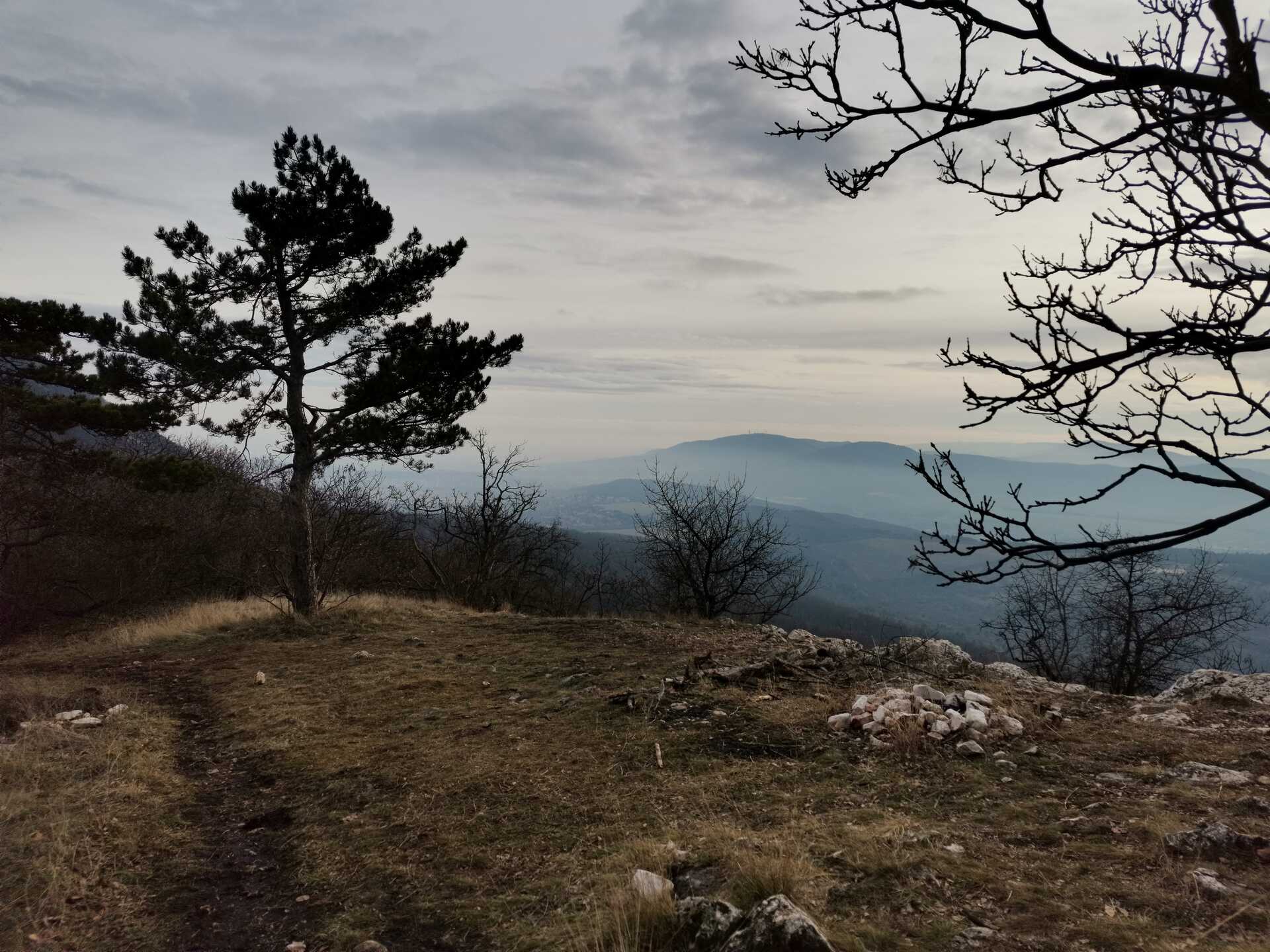 Panoráma és barlangtúra a Kevélyekre-5