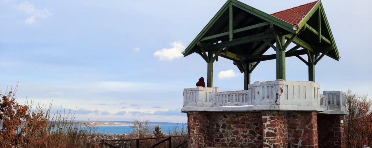 Háromkilátó Balatonalmádiimg