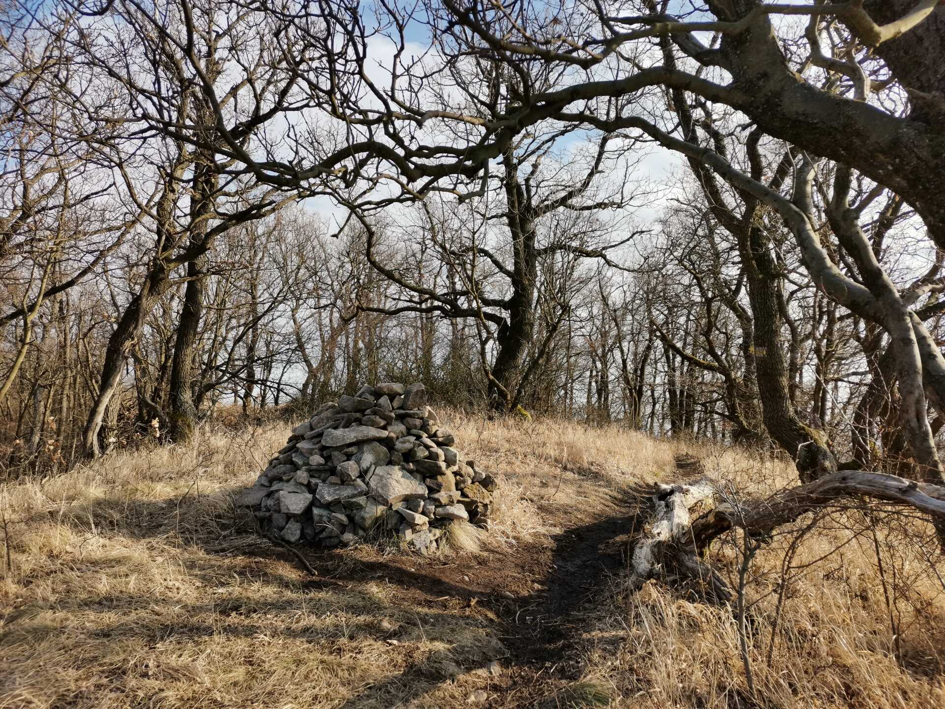 Skanzen kör az Asztal-kőre és a Nyerges-hegyre-7