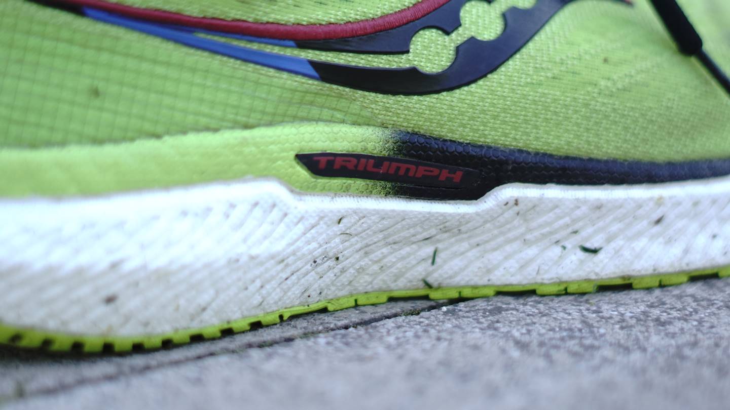 Saucony Triumph 19 futócipőteszt-2