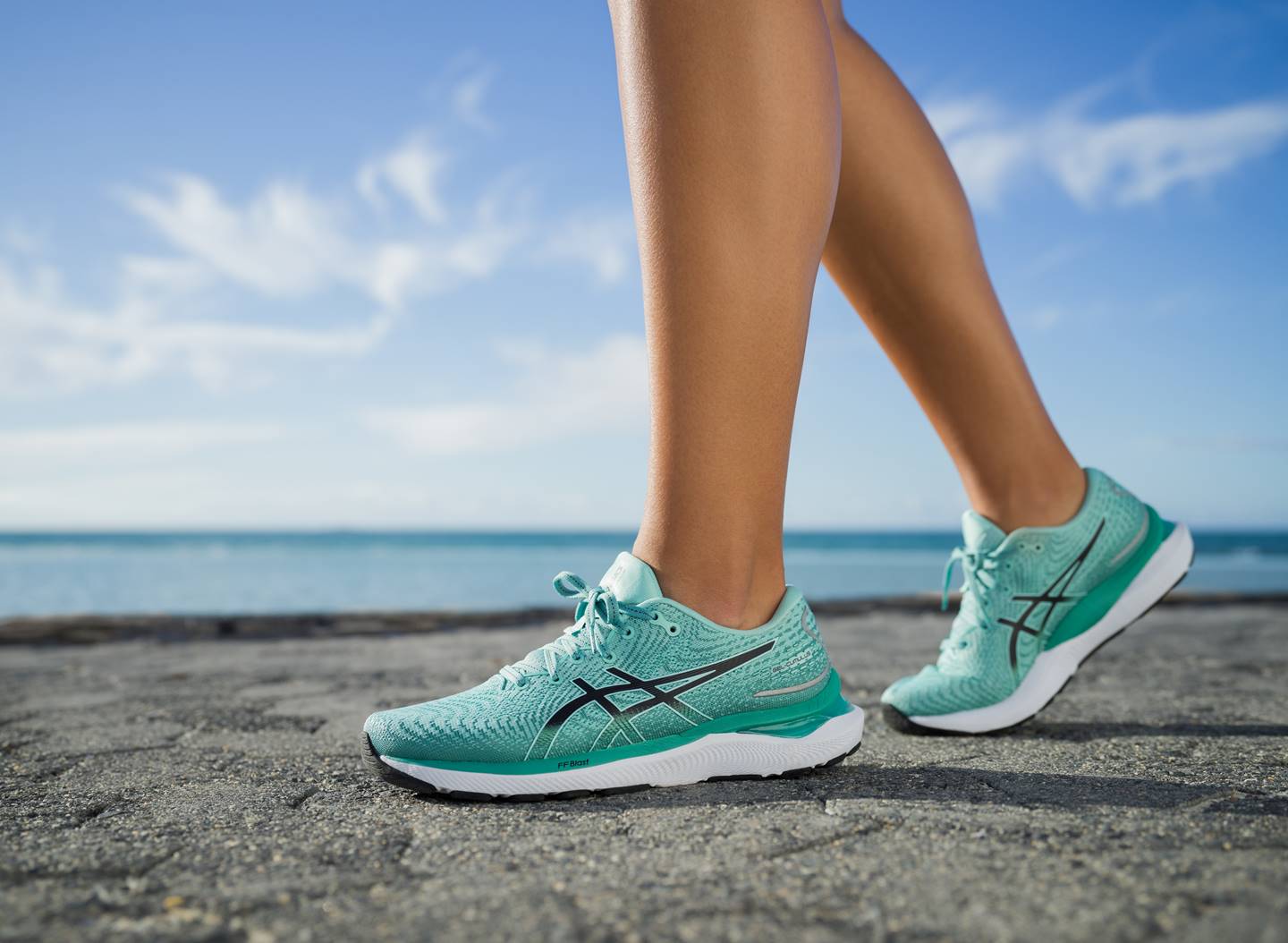 Fuss hatékonyabban - ASICS FF Blast anyaggal-2