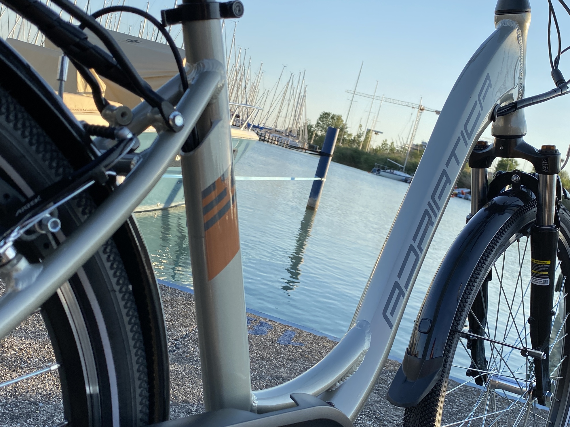 Ennyi valóban elég a boldogsághoz? Adriatica E1 elektromos kerékpár teszt-5