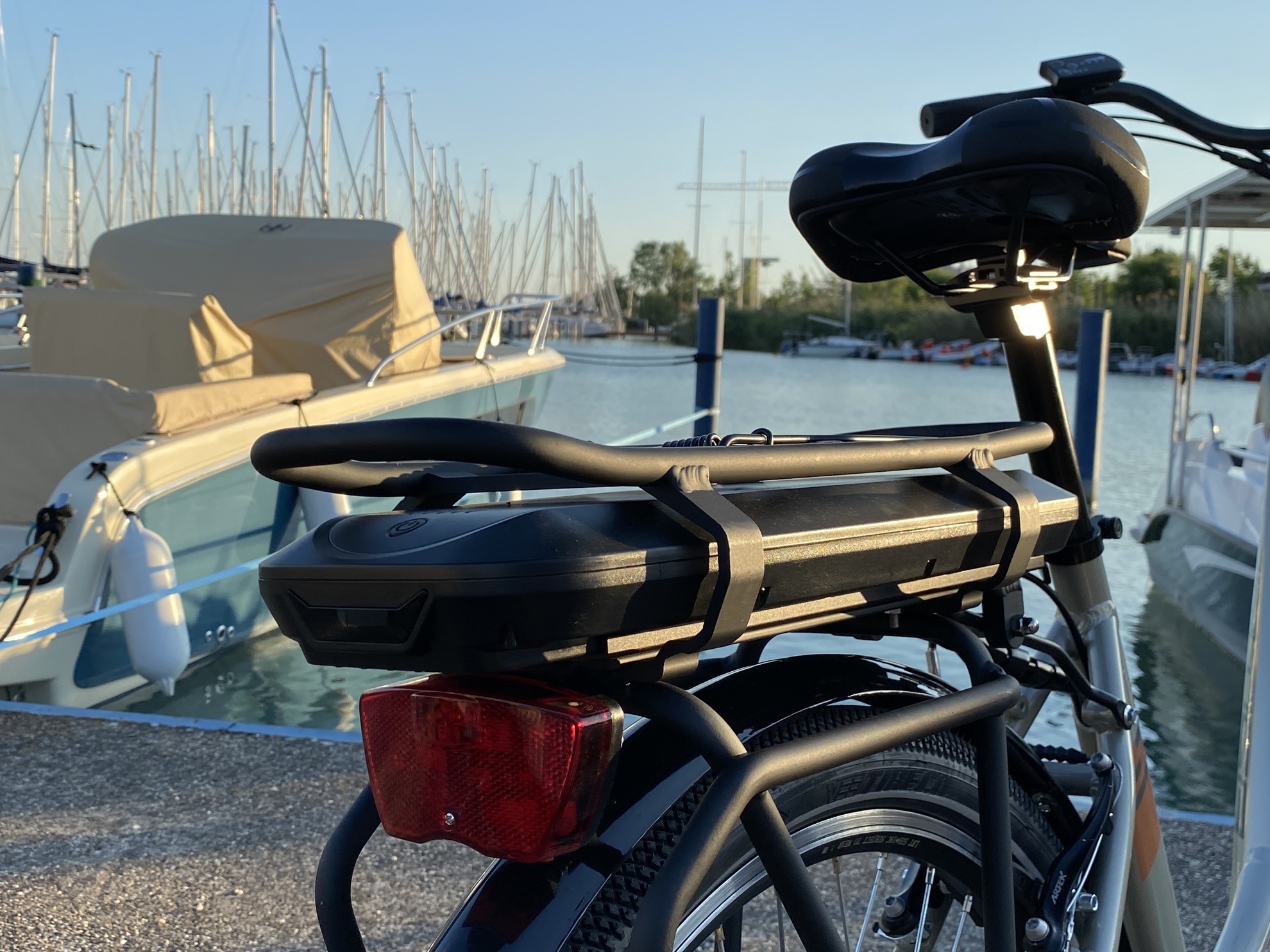 Ennyi valóban elég a boldogsághoz? Adriatica E1 elektromos kerékpár teszt-6