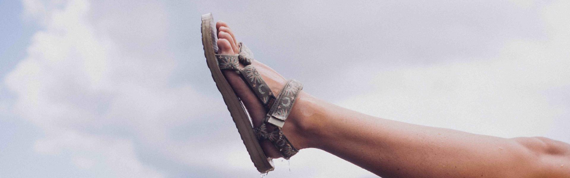 Nyerj 3 pár TEVA szandált